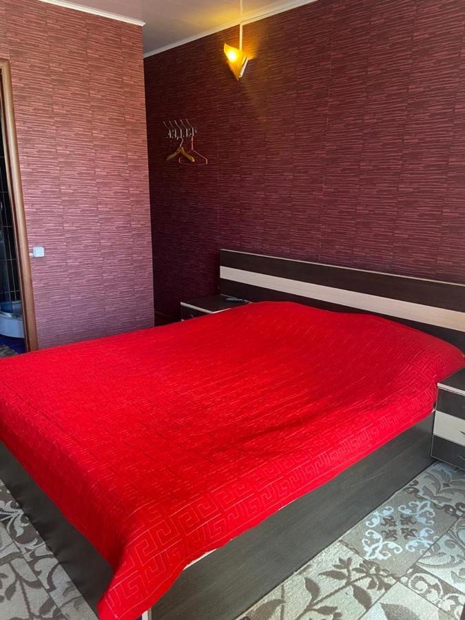 Hotel Гостевой Дом Байтик Bosteri Zewnętrze zdjęcie